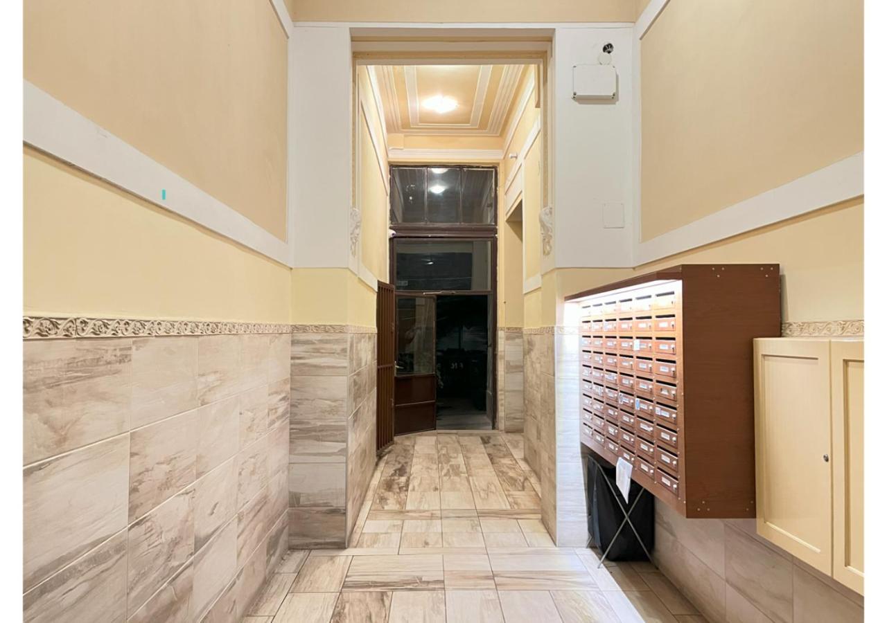 Majestic Residency - 3 Bedrooms Apartment Boedapest Buitenkant foto