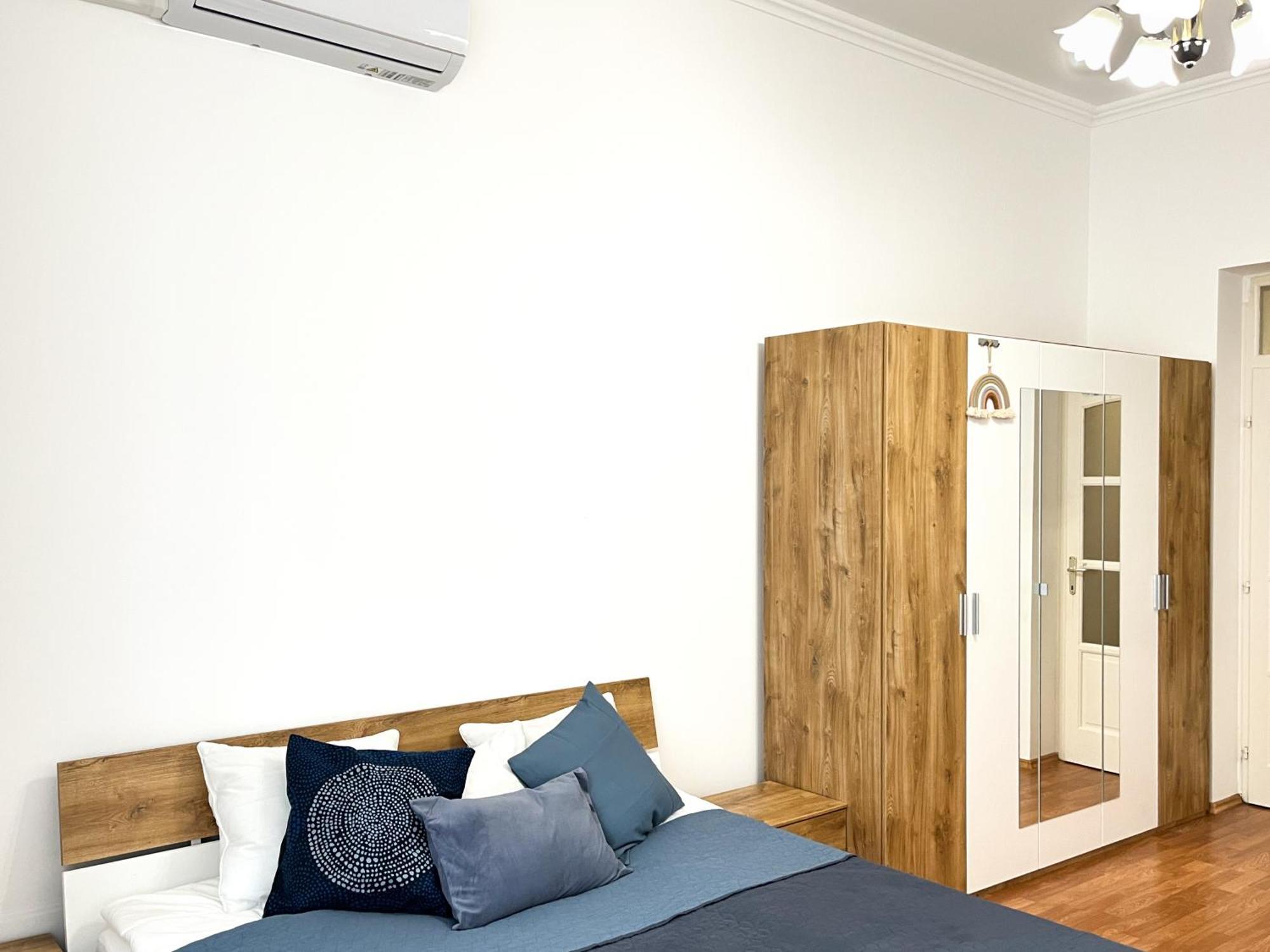 Majestic Residency - 3 Bedrooms Apartment Boedapest Buitenkant foto